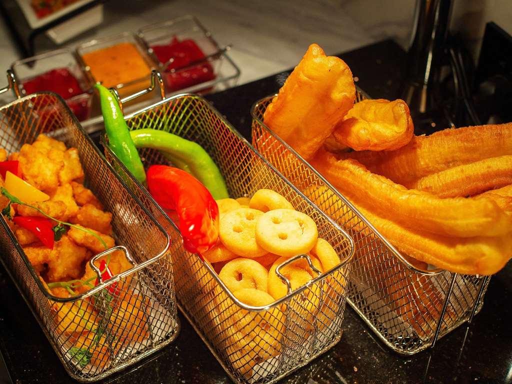 Mercure Harbin Central Street Sophia Church 레스토랑 사진